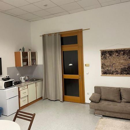 Apartmans V Arealu Vlnena Brno Eksteriør billede