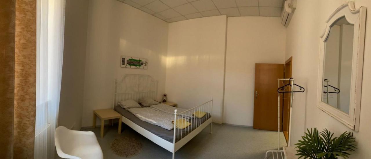 Apartmans V Arealu Vlnena Brno Eksteriør billede